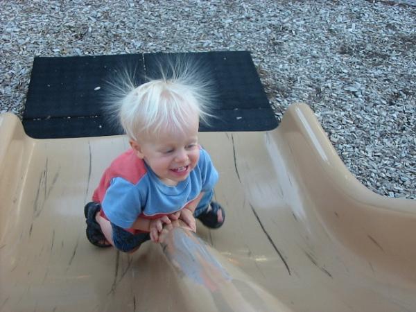 Static electricity experiment